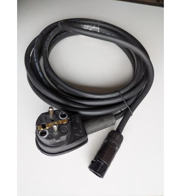 Wechselstrom-Anschlusskabel für Marstek Venus A oder Venus D Speicher  mit Schuko-Stecker 5 m